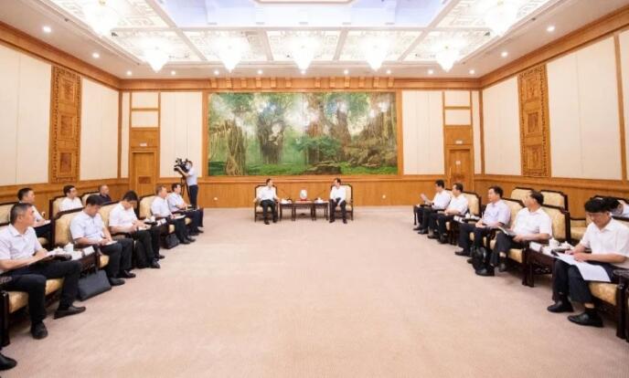 中核集團總經(jīng)理、黨組副書記顧軍與福建省委副書記、代省長王寧會談