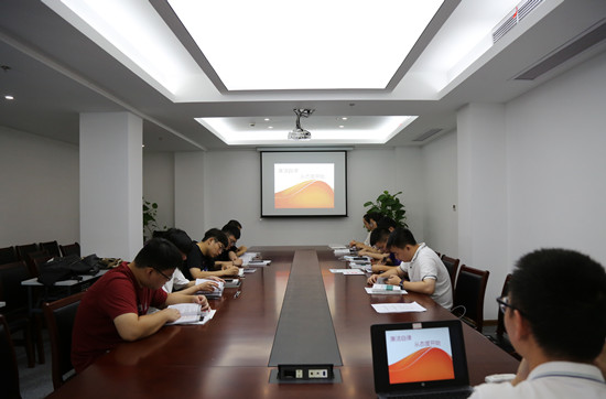 國網(wǎng)寧波奉化區(qū)供電：扣好從業(yè)“第一粒紐扣”，開啟新員工廉潔守護