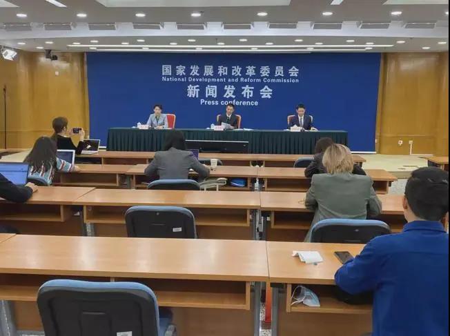 發(fā)改委最新電價(jià)通知明確“高耗能企業(yè)市場(chǎng)交易電價(jià)不受上浮20%限制”！