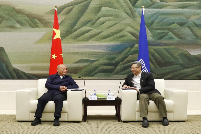 錢智民會(huì)見(jiàn)中國(guó)中鐵董事長(zhǎng)、黨委書記陳云