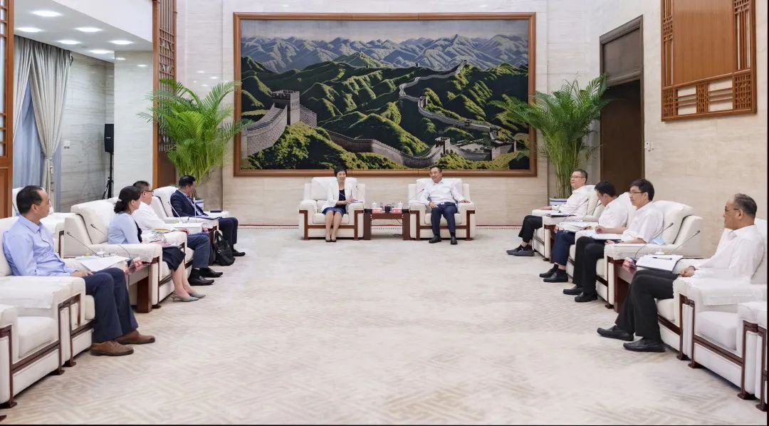鄒磊會(huì)見上海電氣董事長冷偉青、總裁劉平