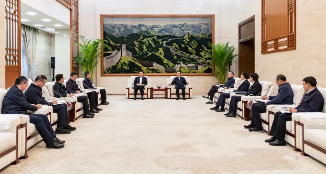 大唐集團(tuán)黨組書記、董事長鄒磊會見哈電集團(tuán)黨委書記、董事長曹志安