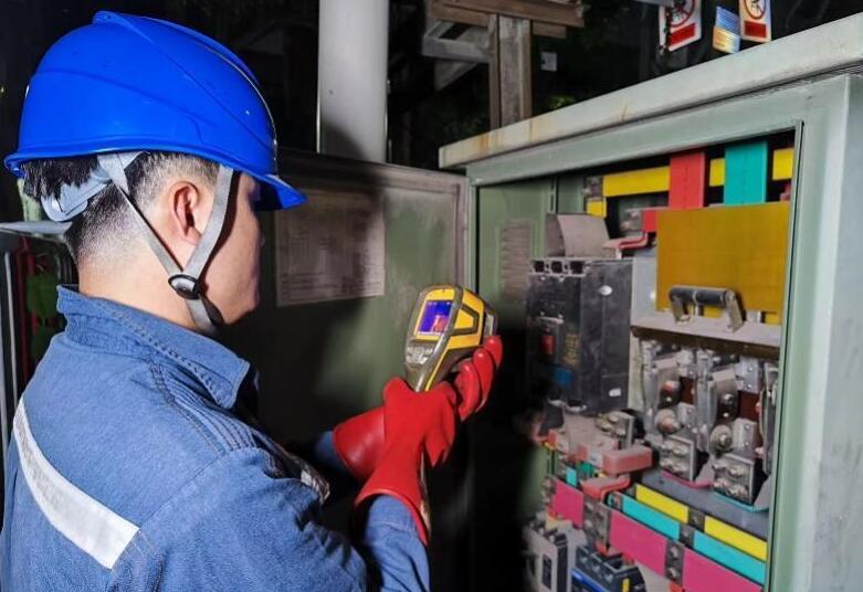 深圳供電局消除67條線路、237臺配變重滿載風(fēng)險(xiǎn)