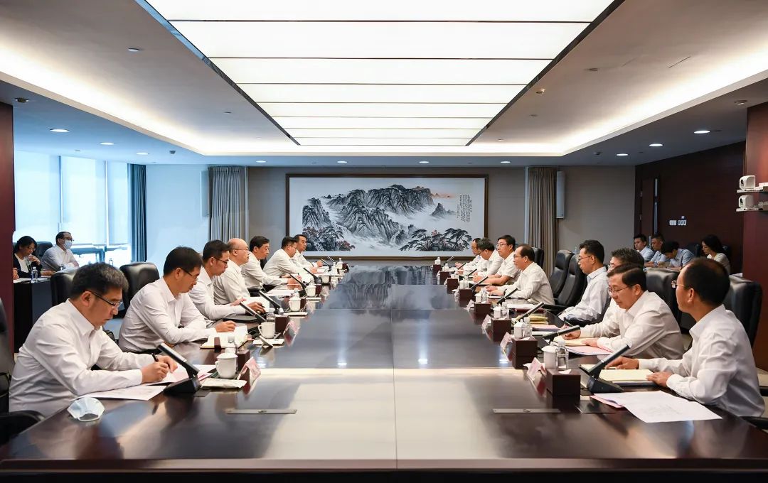 華電集團(tuán)黨組書記、董事長江毅與河北省委副書記、省長王正譜舉行會(huì)談