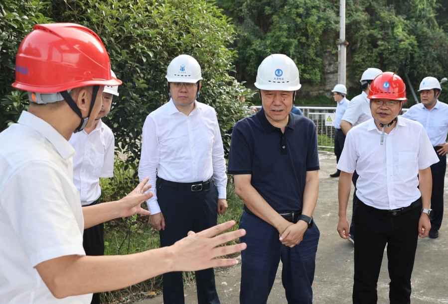雷鳴山深入大沫、溪洛渡和向家壩水電站開展安全生產(chǎn)專題調(diào)研