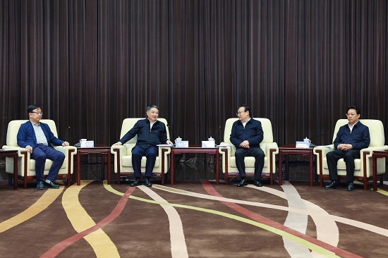 華能集團(tuán)董事長(zhǎng)溫樞剛、總經(jīng)理鄧建玲會(huì)見寧夏回族自治區(qū)黨委書記梁言順主席張雨浦
