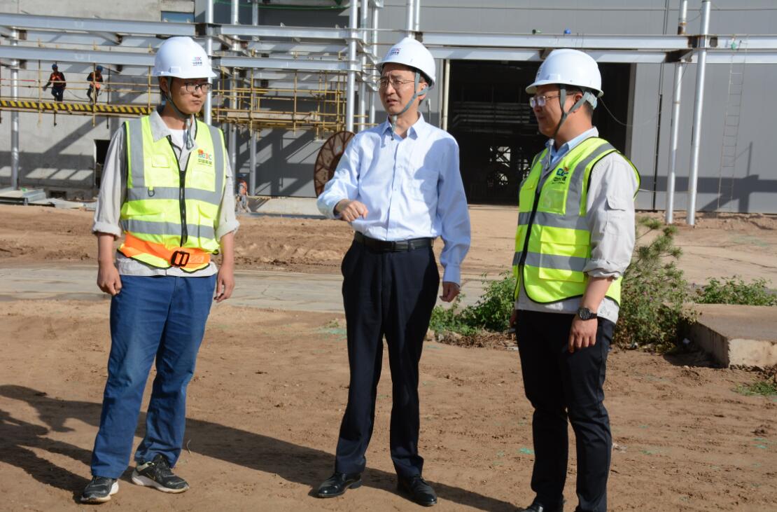 中國能建建筑集團黨委委員、副總經(jīng)理汪公河到正寧百萬項目調(diào)研指導(dǎo)