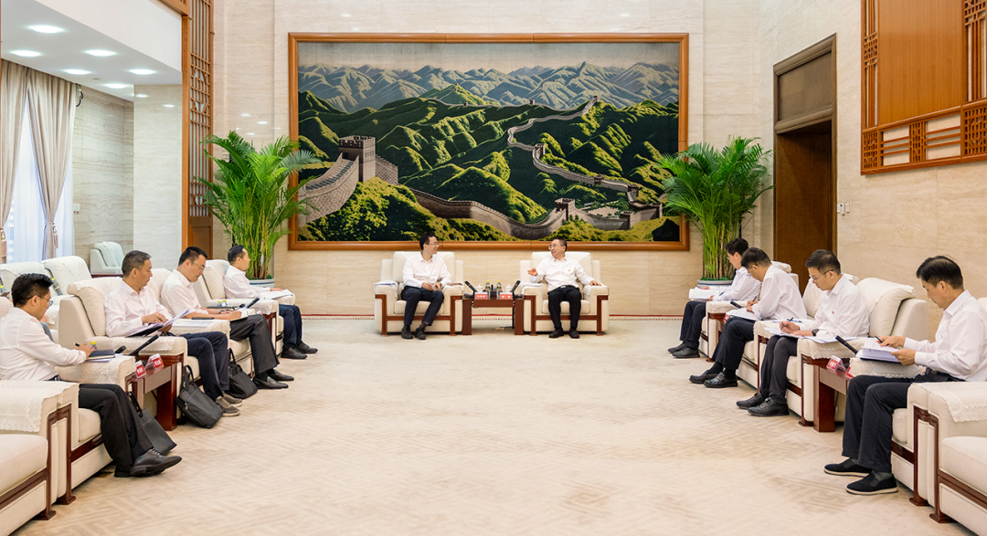 大唐集團(tuán)有限公司黨組書記、董事長鄒磊與宜賓市委書記方存好會談
