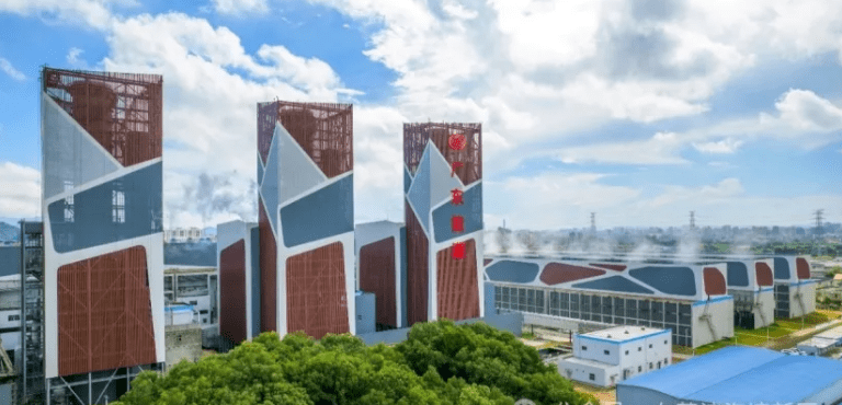 AI驅(qū)動(dòng)智慧電廠建設(shè)新風(fēng)向，織出智慧電廠“安全網(wǎng)”
