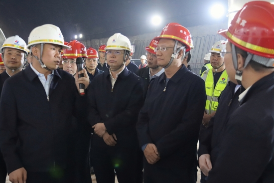 中國電建黨委副書記、總經(jīng)理王斌赴高原重大項(xiàng)目調(diào)研指導(dǎo)工作 宣講黨的二十屆三中全會(huì)精神
