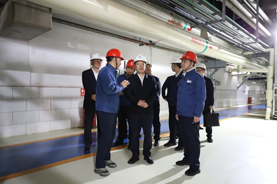 華能集團總經理張文峰到華能青島港務、青島熱電調研