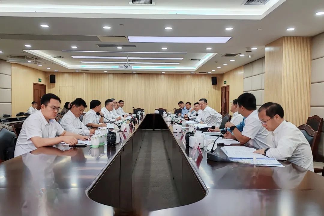 國家能源集團廣西公司黨委書記、董事長李富軍拜會柳州市委副書記、市長張壯