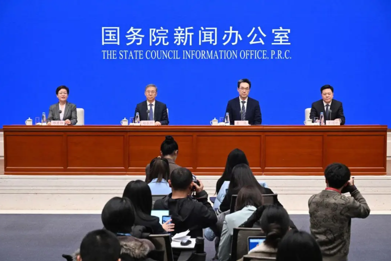 國家發(fā)改委：“沙戈荒”新能源基地加快建設(shè)，截至
