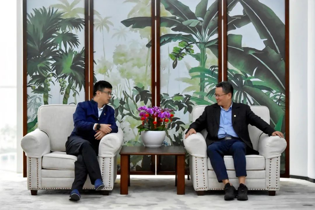 國電投海南公司黨委副書記、總經(jīng)理劉波濤拜訪大唐海南公司黨委書記、董事長王俊啟